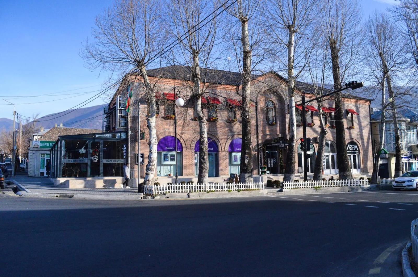 Central Hostel Şǝki Exterior foto